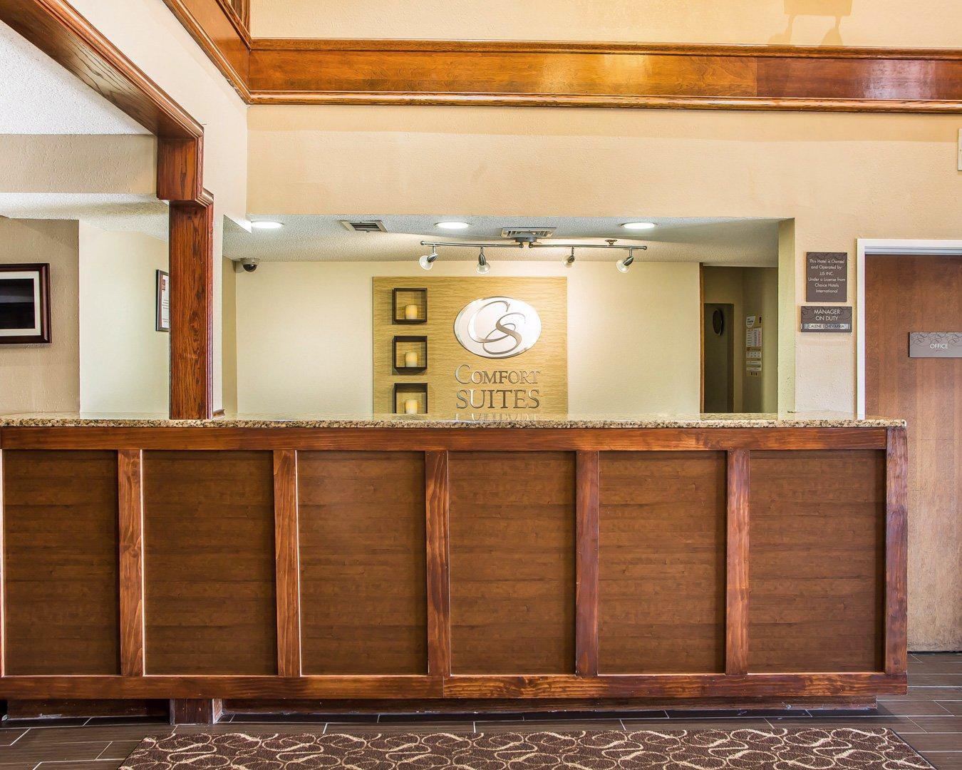 Comfort Suites Near I-80 And I-94 Lansing Buitenkant foto